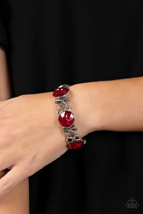 Add a vibrant touch to your style with our exquisite collection of red bracelets. From sleek minimalist designs to bold statement pieces, adorned with beads, charms.