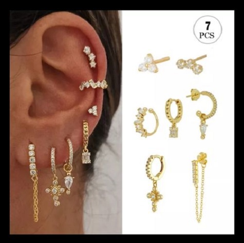 Inify your golden glow with our exquisite gold earring sets. Curated collections feature coordinating pairs in various styles—hoops, studs, dangles—crafted from premium gold for elevated, cohesive accessorizing.