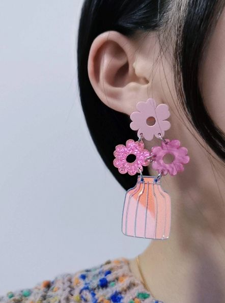 Elevate your style with our artisanal clay earrings. Handcrafted in unique designs and vibrant colors, each pair showcases the beauty of natural materials while adding a bohemian, one-of-a-kind touch to your ensemble.