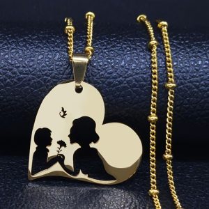 Honoring Mom’s Memory: A Guide to Urn Necklace for Mom插图3