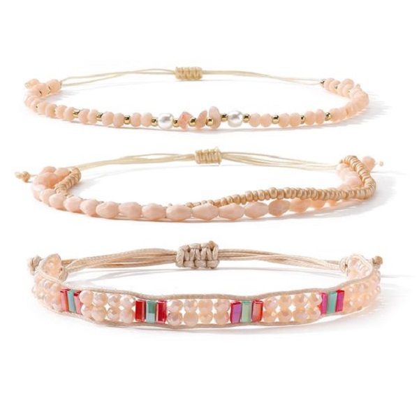 Create your own stylish braided bracelets