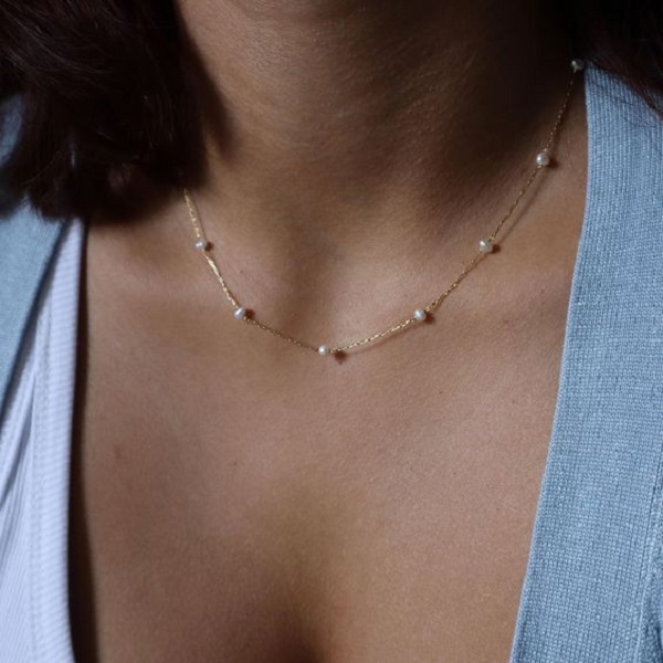 Learn how to fix a thin necklace chain 